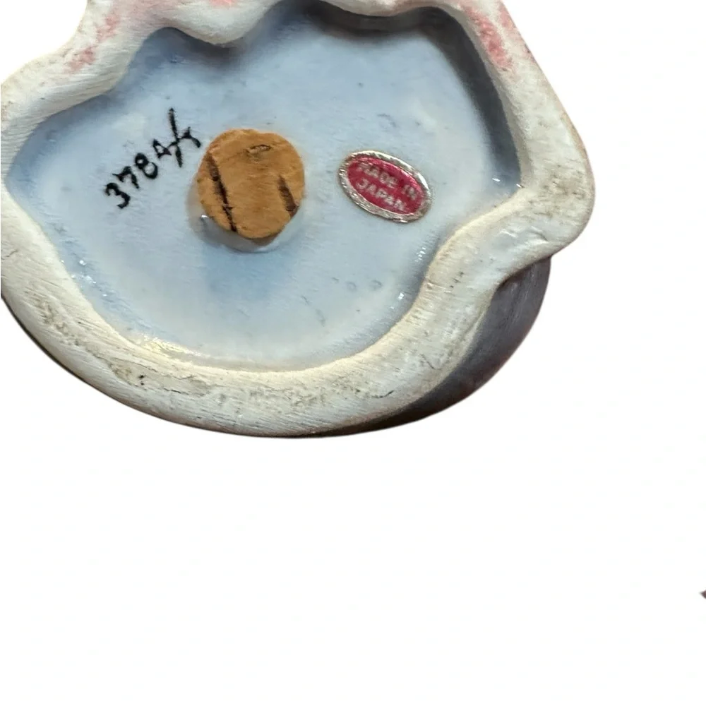 Vintage Japan Salt & Pepper Shakers Men in Boiling Pots‎ Ceramic Anthropomorphic
